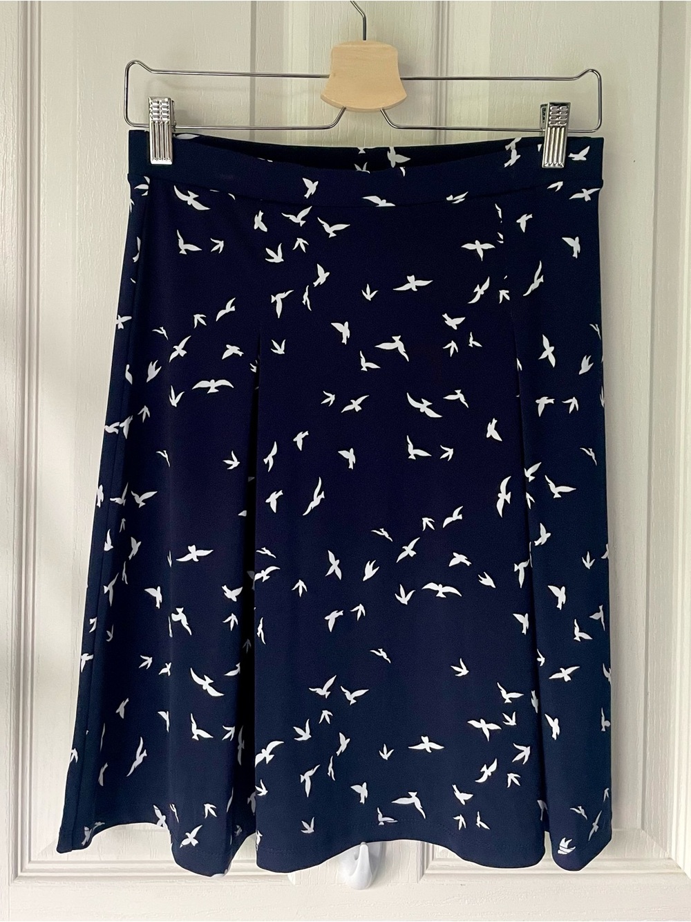 Gilli Navy Blue Bird Print Mini Skirt